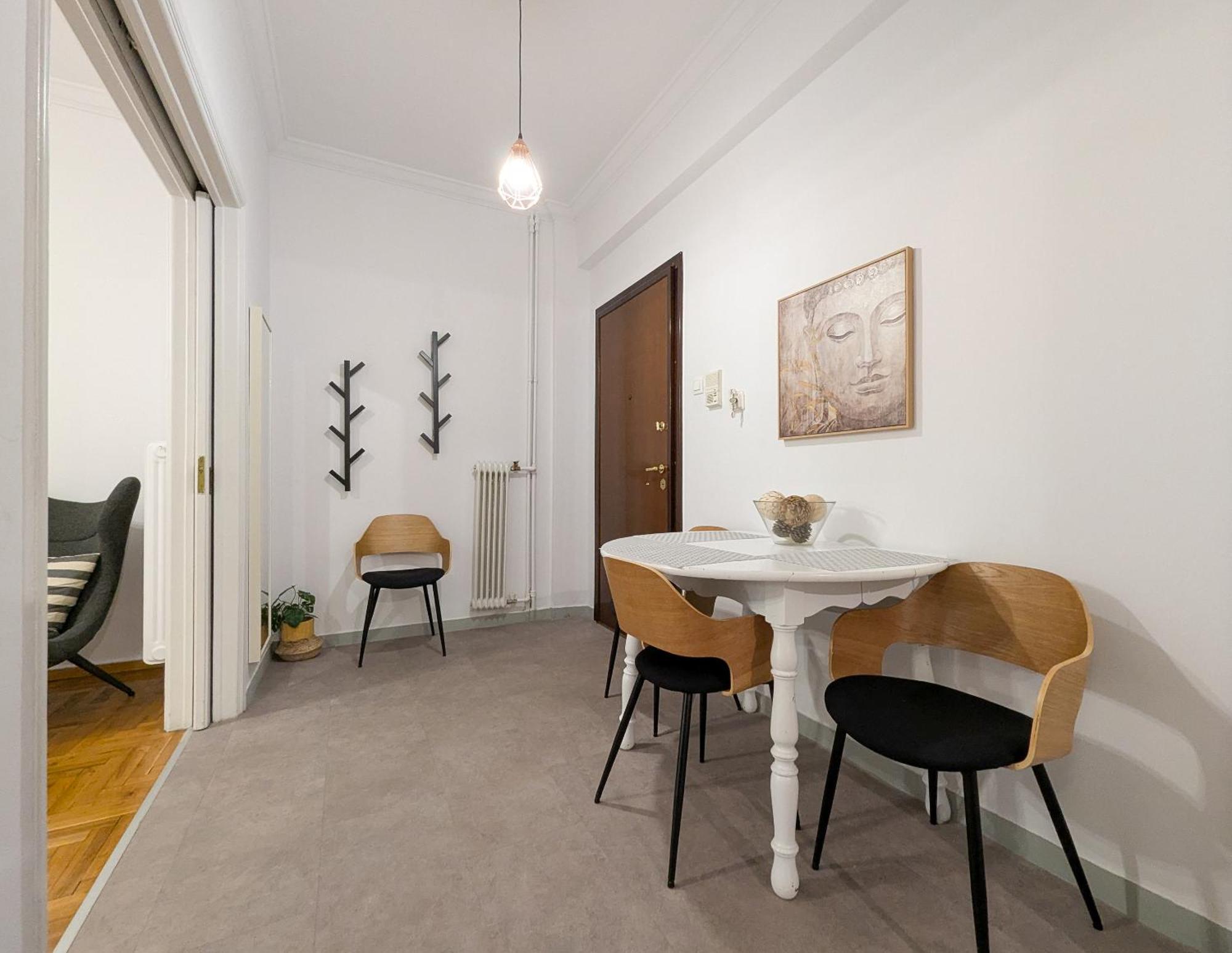 Spacious Apt For 5 Guests Next To Acropolis&Metro Athen Eksteriør billede