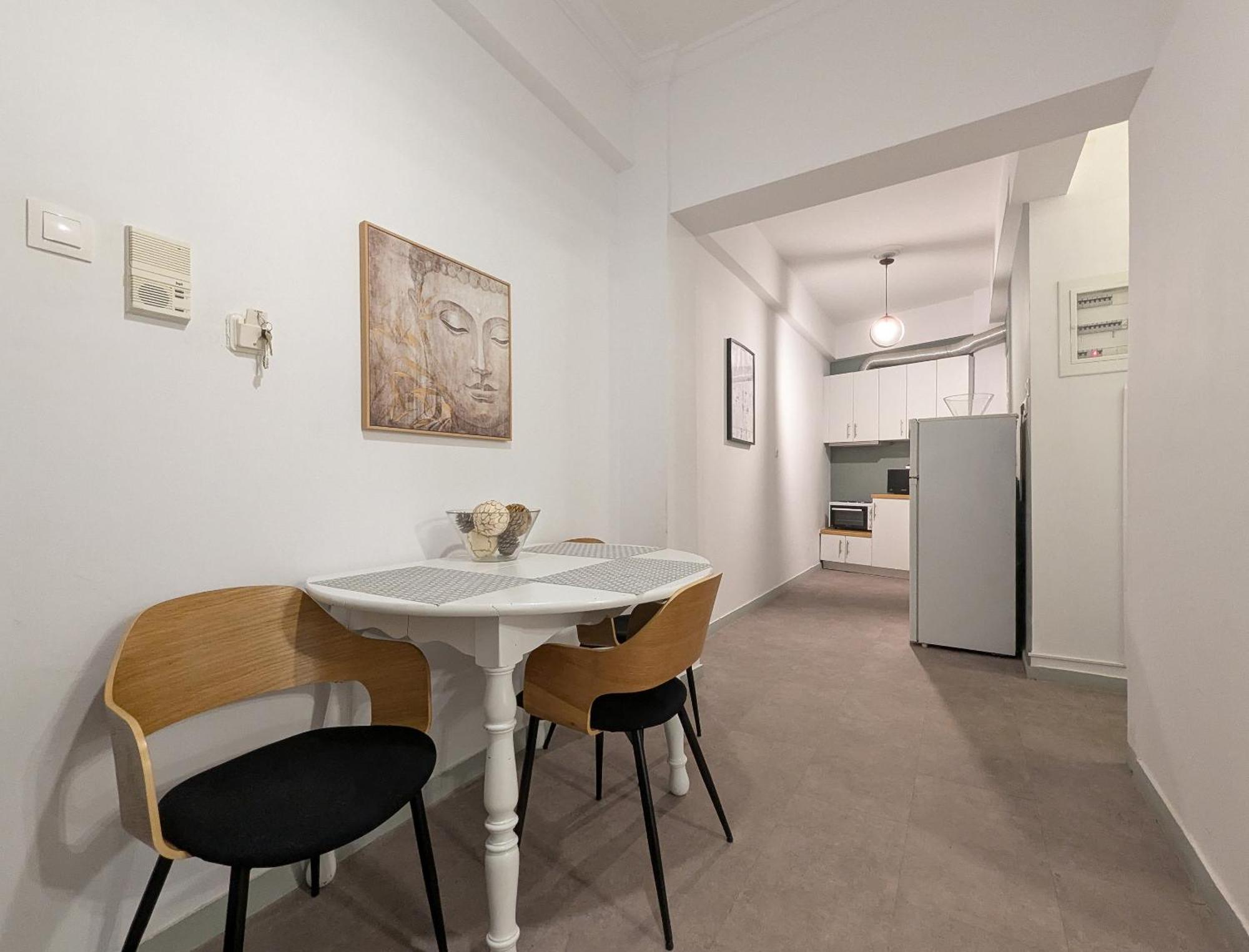 Spacious Apt For 5 Guests Next To Acropolis&Metro Athen Eksteriør billede
